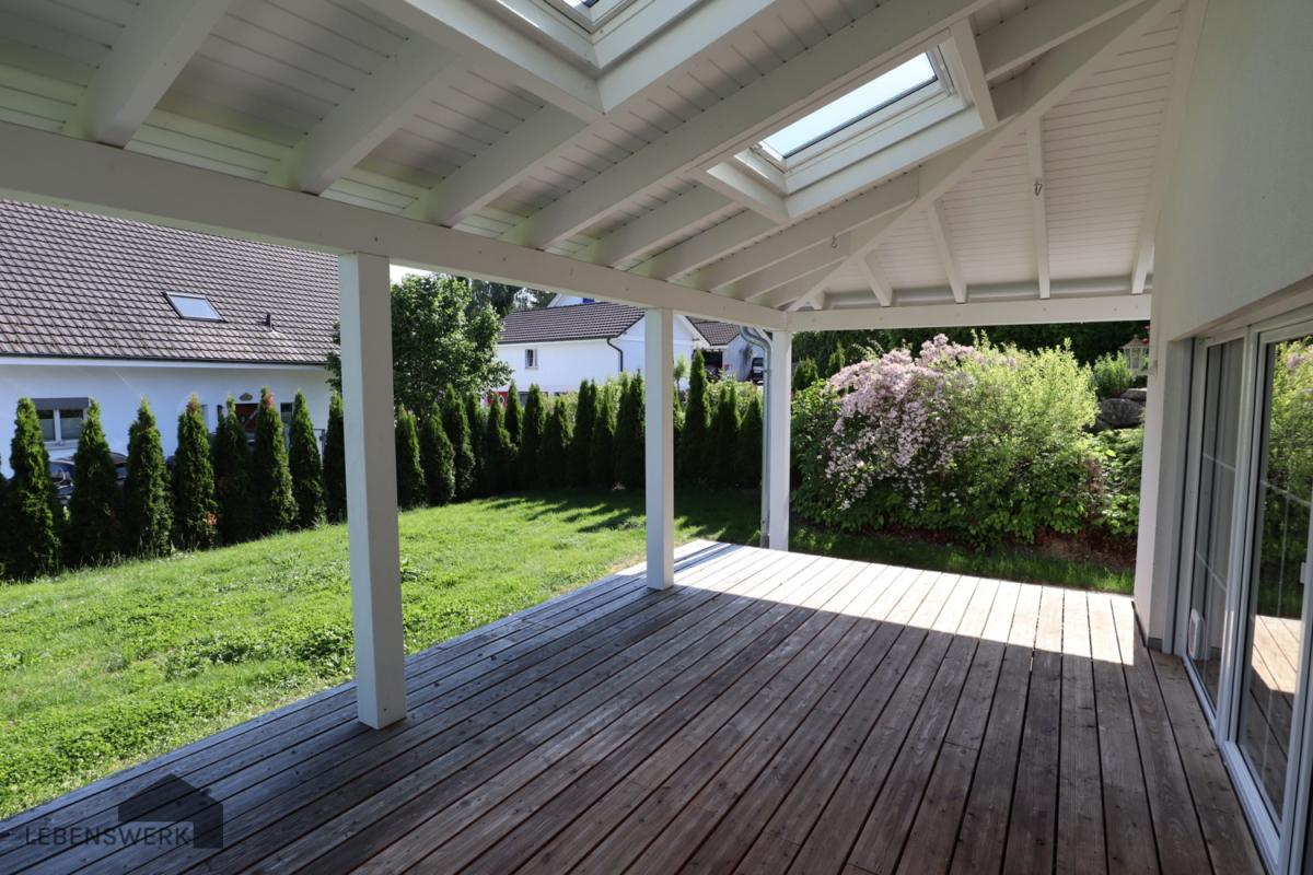 Veranda mit Garten