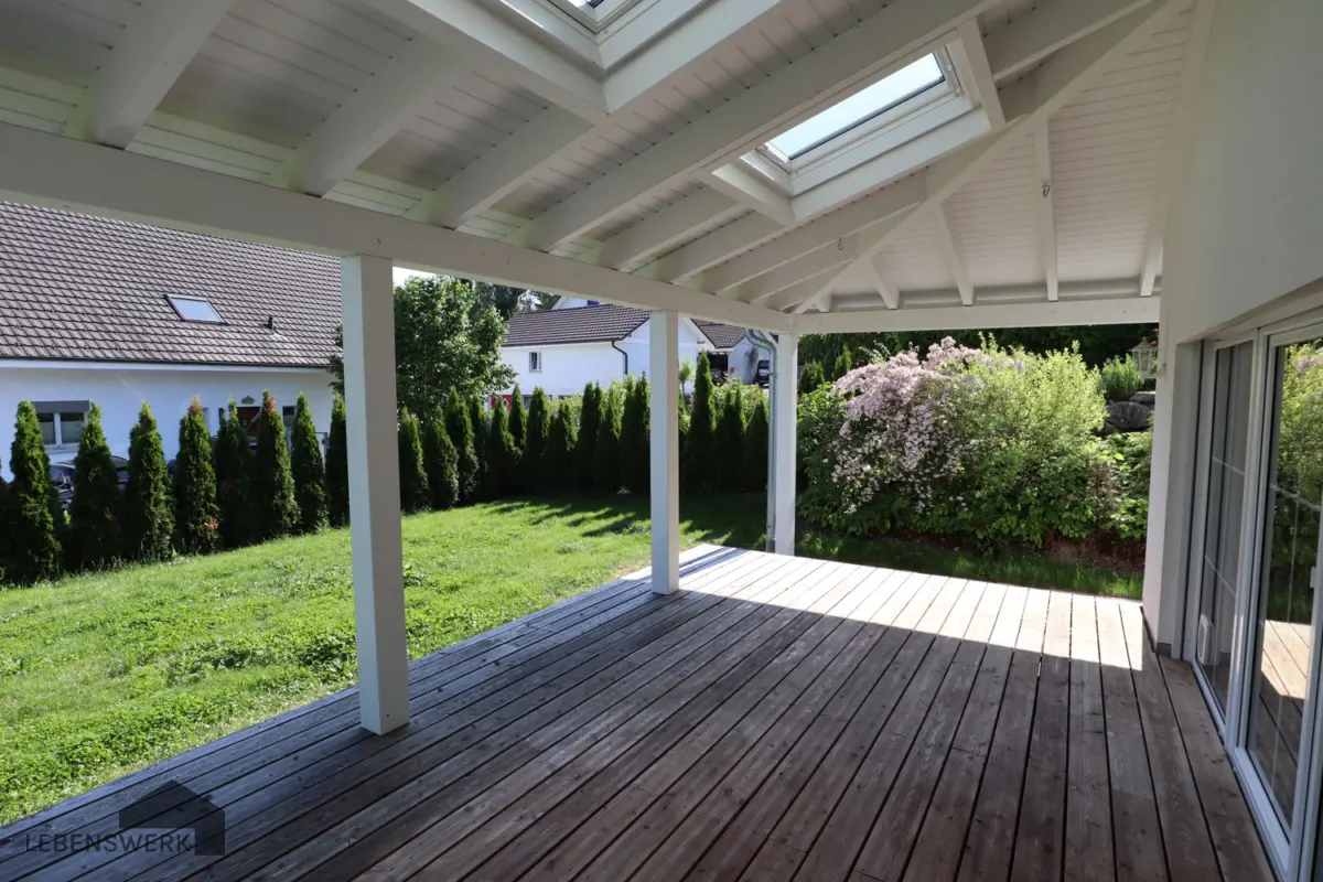Veranda mit Garten