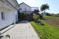 Nord - West Terrasse mit grossen Whirlpool