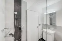 Moderenes Duschbad
