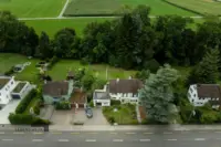 Angrenzende Landwirtschaftszone