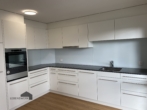 Moderne Einbauküche mit viel Stauraum - 4.5 Zimmer-Wohnung mit Seesicht – Bottighofen TG