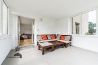 Sitzplatz mit direkten Zugang ins Wohnzimmer