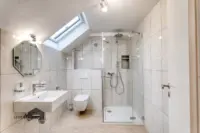 Tageslicht im Duschbadezimmer