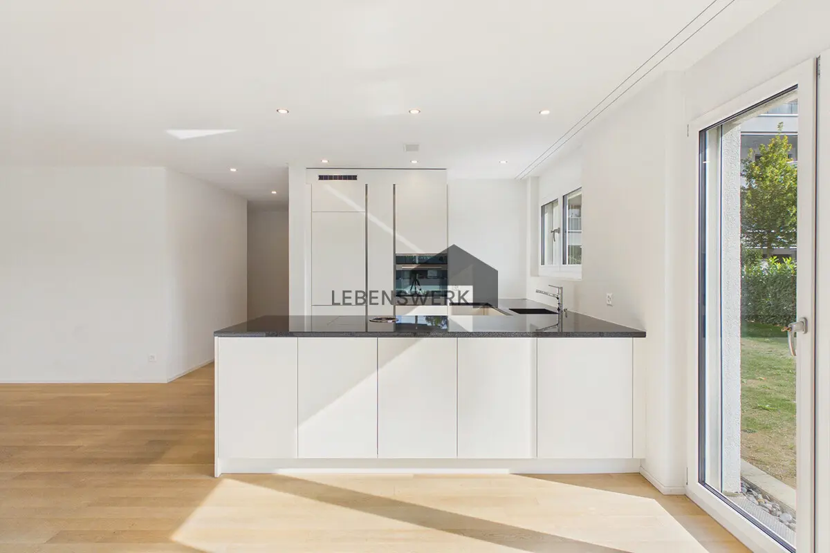 Moderne Küche mit BORA und Electrolux-Geräten