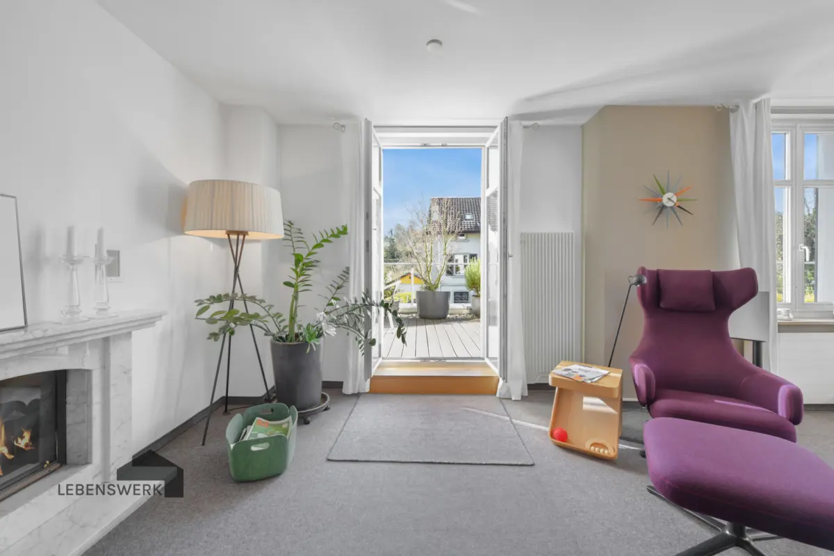 Maisonette-Wohnung: Wohnbereich mit direktem Terrassenzugang