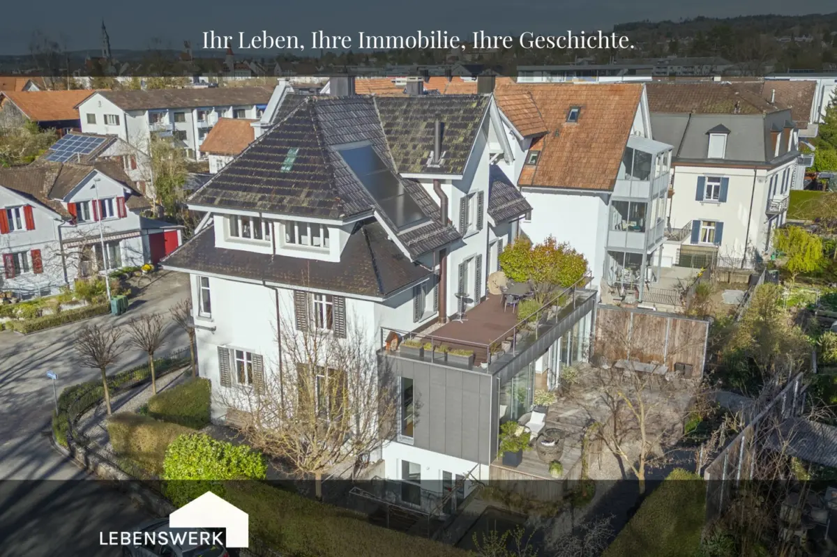 Stadthausvilla mit vielseitigen Nutzungsmöglichkeiten (Wohnen/Gewerbe)