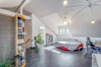 Schlafzimmer DG