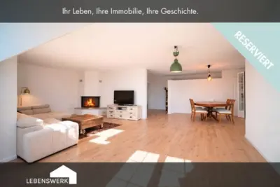 Grosszügiges Wohnen mit Charme und Privatsphäre, Hefenhofen TG, 8580 Hefenhofen, Dachgeschosswohnung
