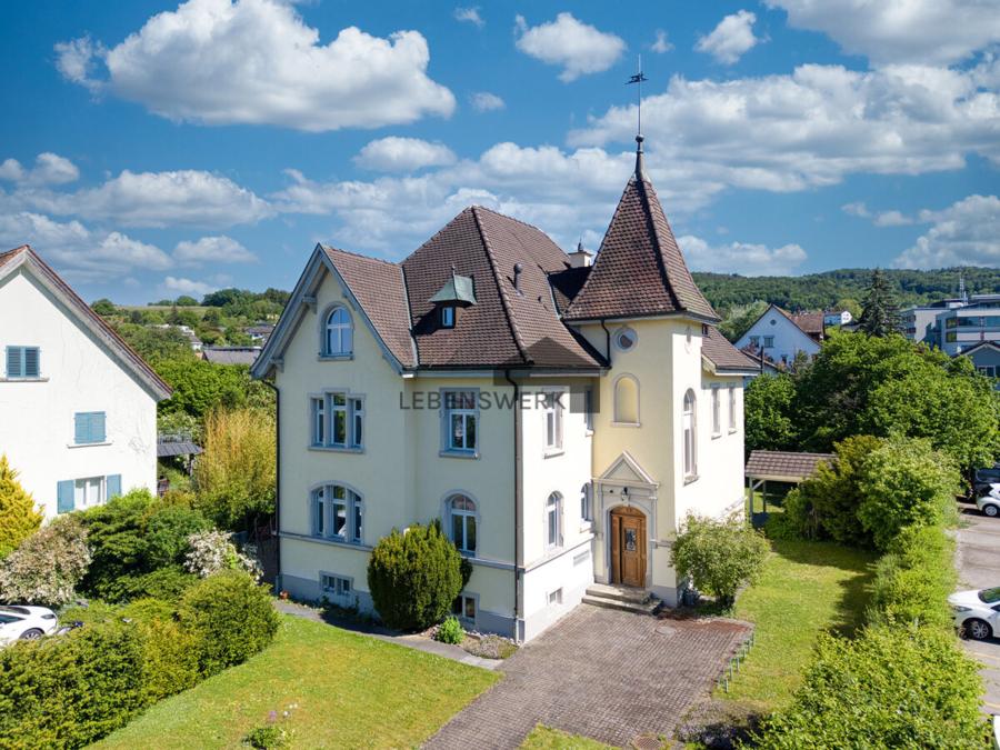 Ein Zuhause mit Geschichte. Jugendstilvilla mit Schlossflair