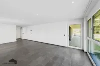 Büro 02 mit direkten Eingang