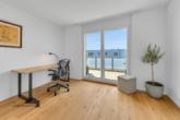 Helles Bürozimmer - Zeitlose und moderne Attikawohnung in Seenähe – Egnach TG