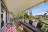 Weitäufige Terrasse
