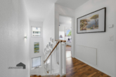 Helles Treppenhaus - Helles Einfamilienhaus mit grossem Garten – Steckborn TG