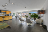 Lichtdurchflutetes Wohn- und Esszimmer mit offener Küche - Moderne 4.5-Zimmer-Wohnung in Seenähe – Kreuzlingen TG