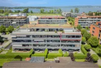Das Mehrfamilienhaus an idealer Lage in Kreuzlingen, unweit vom Bodensee entfernt