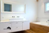 Badezimmer im Obergeschoss - Ein Ort, der alles verändert. 8-Zimmer Einfamilienhaus in Belzstadel TG