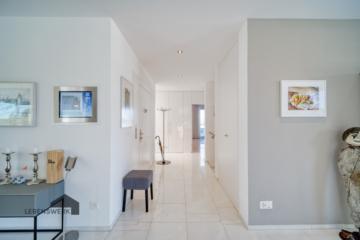 Luxuriöser Attikatraum 3.5-Zimmer mit Sauna und Wintergarten im Herzen von Tägerwilen TG, 8274 Tägerwilen, Attikawohnung