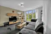 Wohnzimmer mit Blick in den Garten - Gartenwohnung Für Naturliebhaber – Bezirk Frauenfeld TG