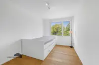 Erstes Schlaf- oder Arbeitszimmer