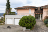 Eingangsbereich mit Garage - Seesichtwohnung mit Panoramablick auf den Untersee – Steckborn TG