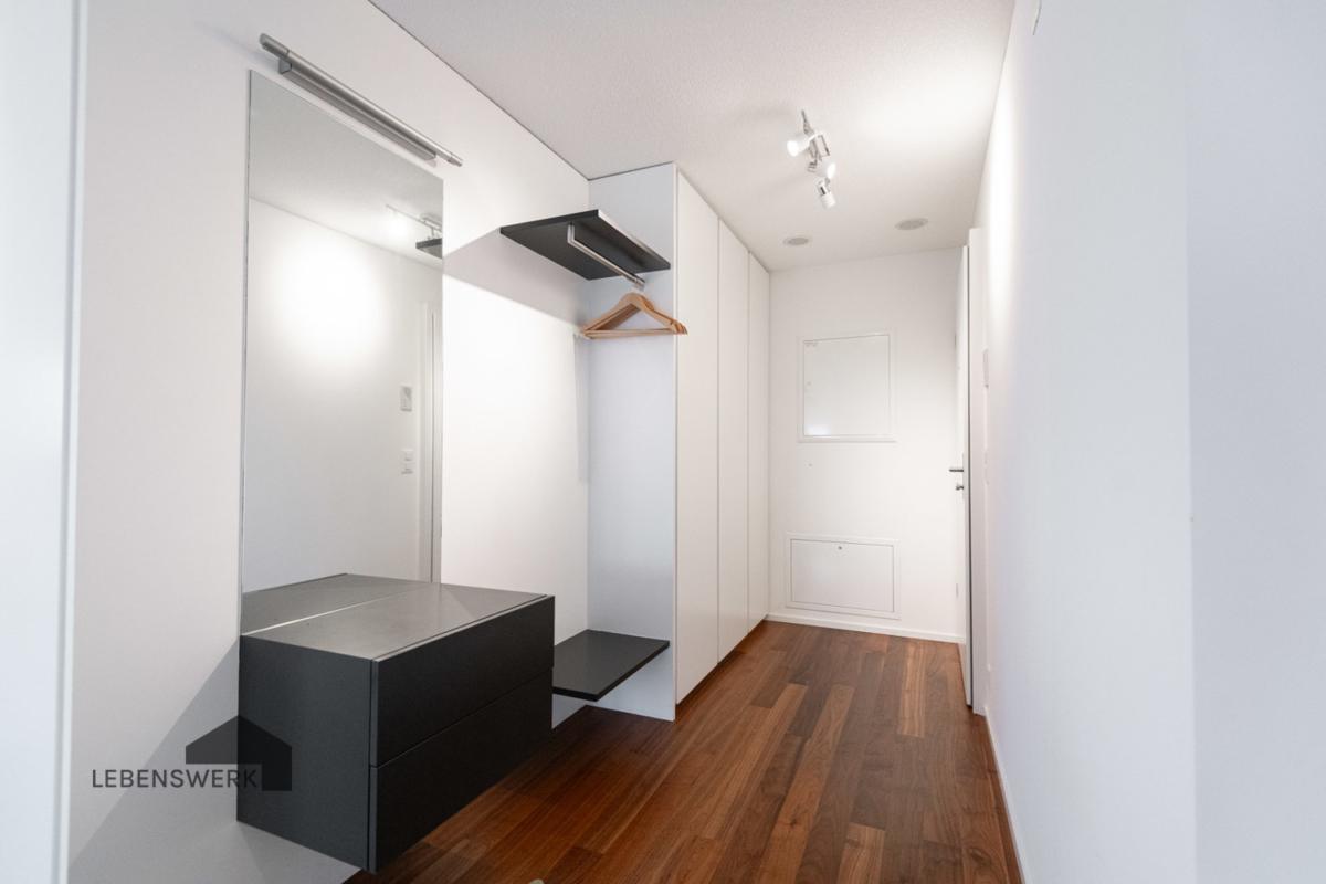 Eingangsbereich mit Einbauschrank