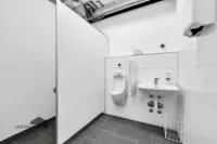 Herren Toiletten